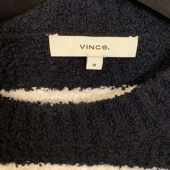 Vince Striped Waffle Stitch Crew Sweater in Coastal/Optic White. Medium. - Picture 6 of 9